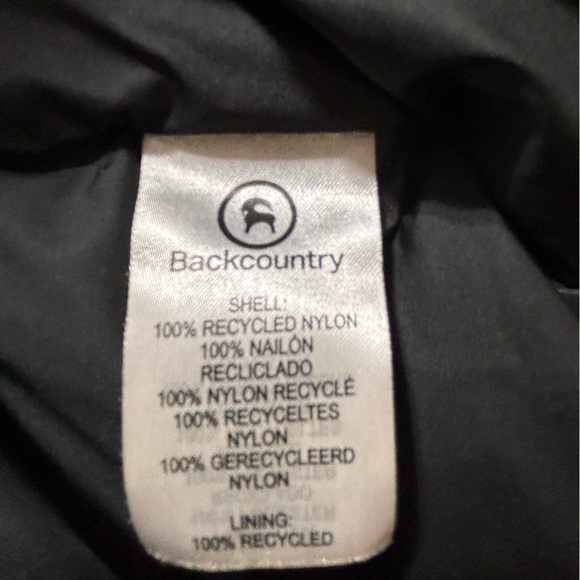 Green Hooded Down Puffer Coat - Picture 14 of 16